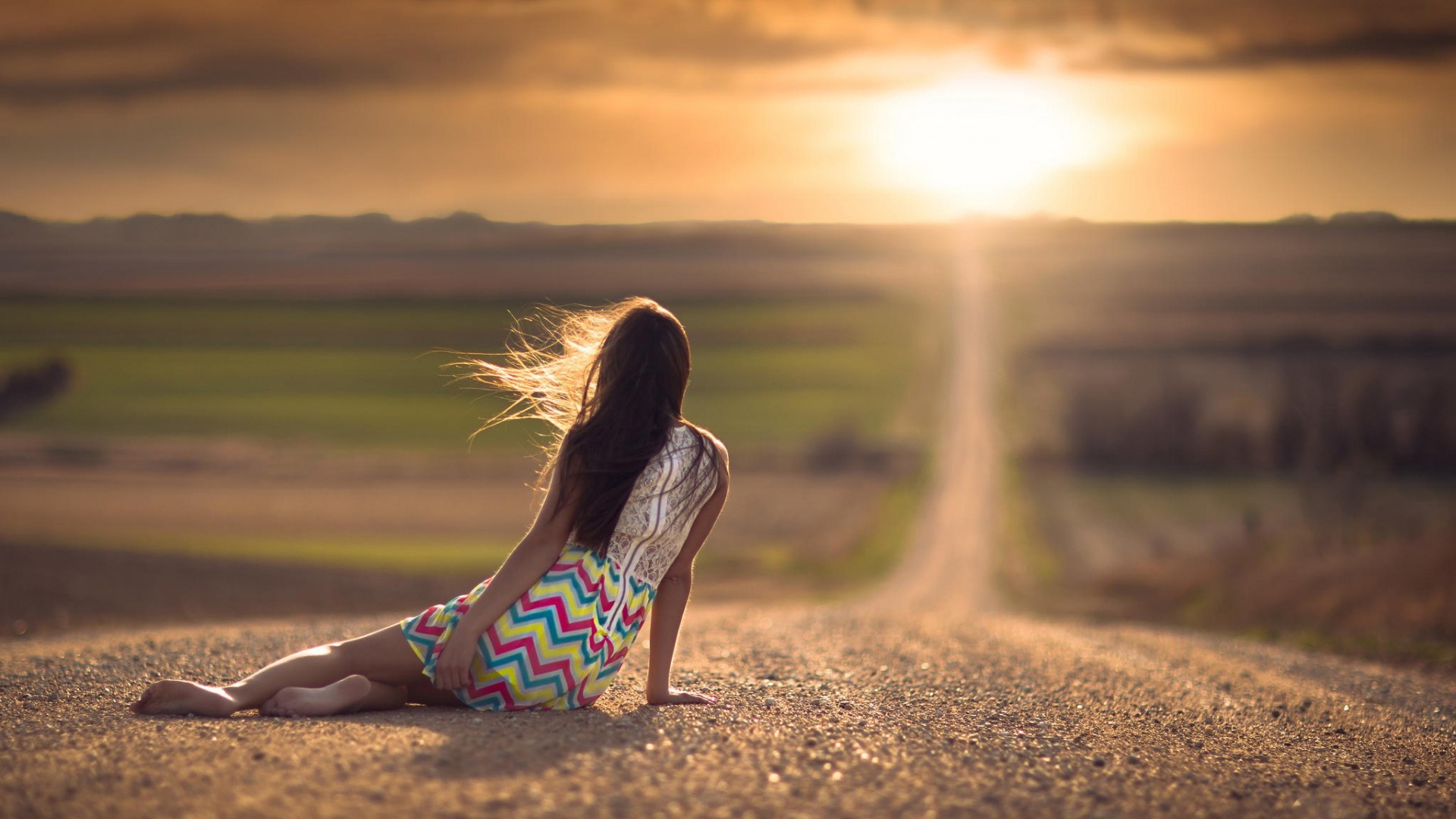 feet soles jake olson sitting barefoot road windy nebraska sunlight women outdoors dormer Wallpaper