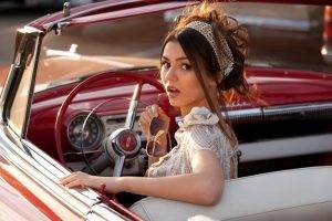 women victoria justice women with cars