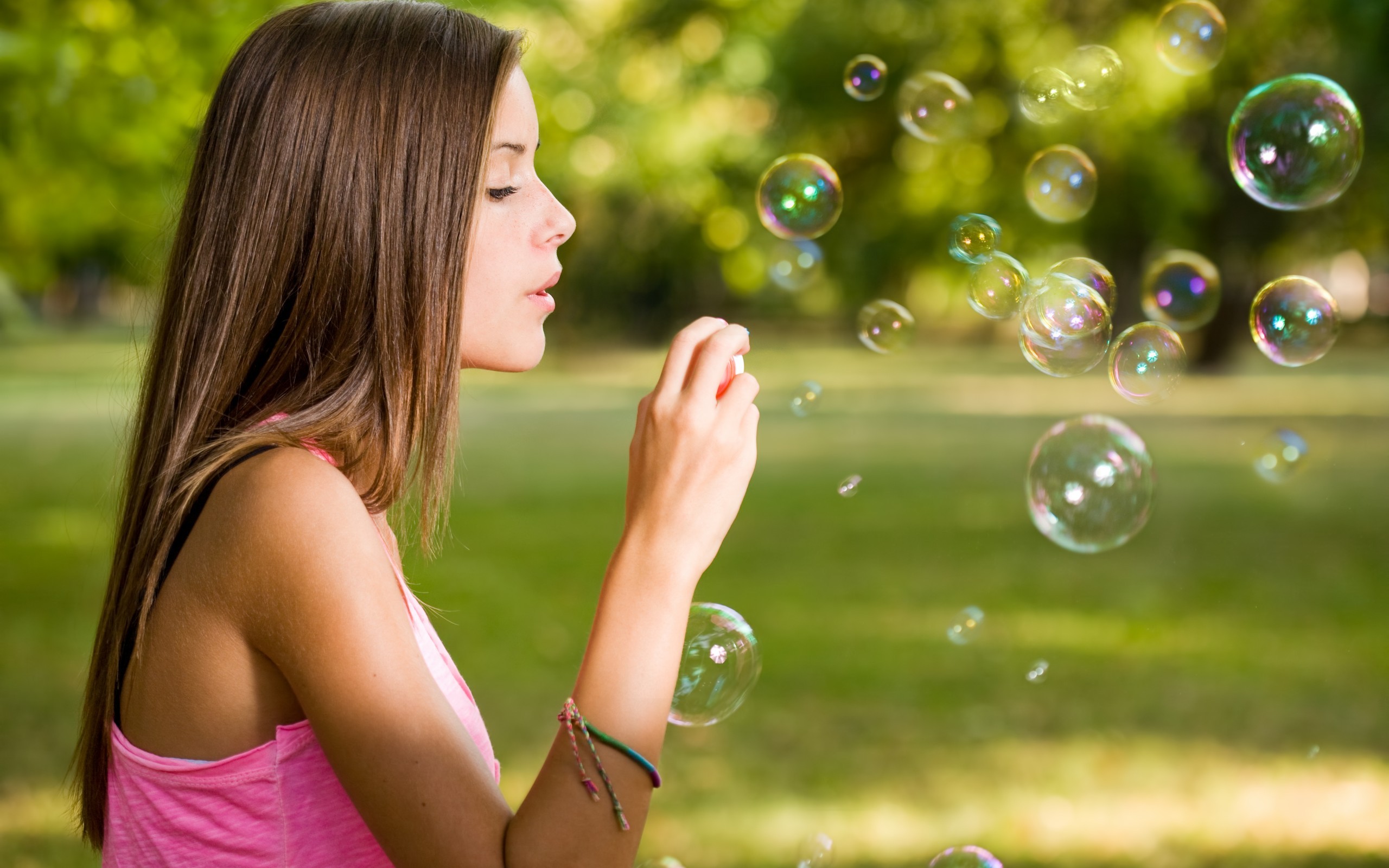 bubbles women brunette Wallpaper