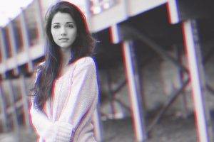 anaglyph 3d emily rudd filter looking at viewer long hair smiling