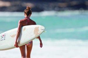 beach sea women model surfboards bikini hair bun
