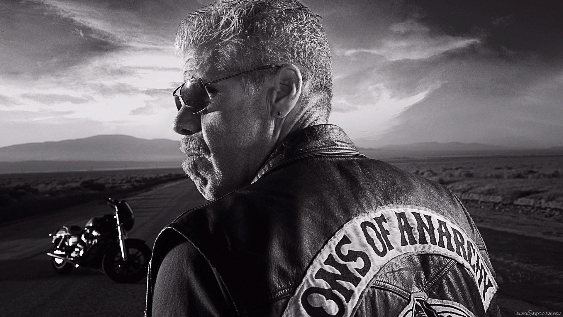 sons of anarchy clay morrow ron perlman Wallpaper