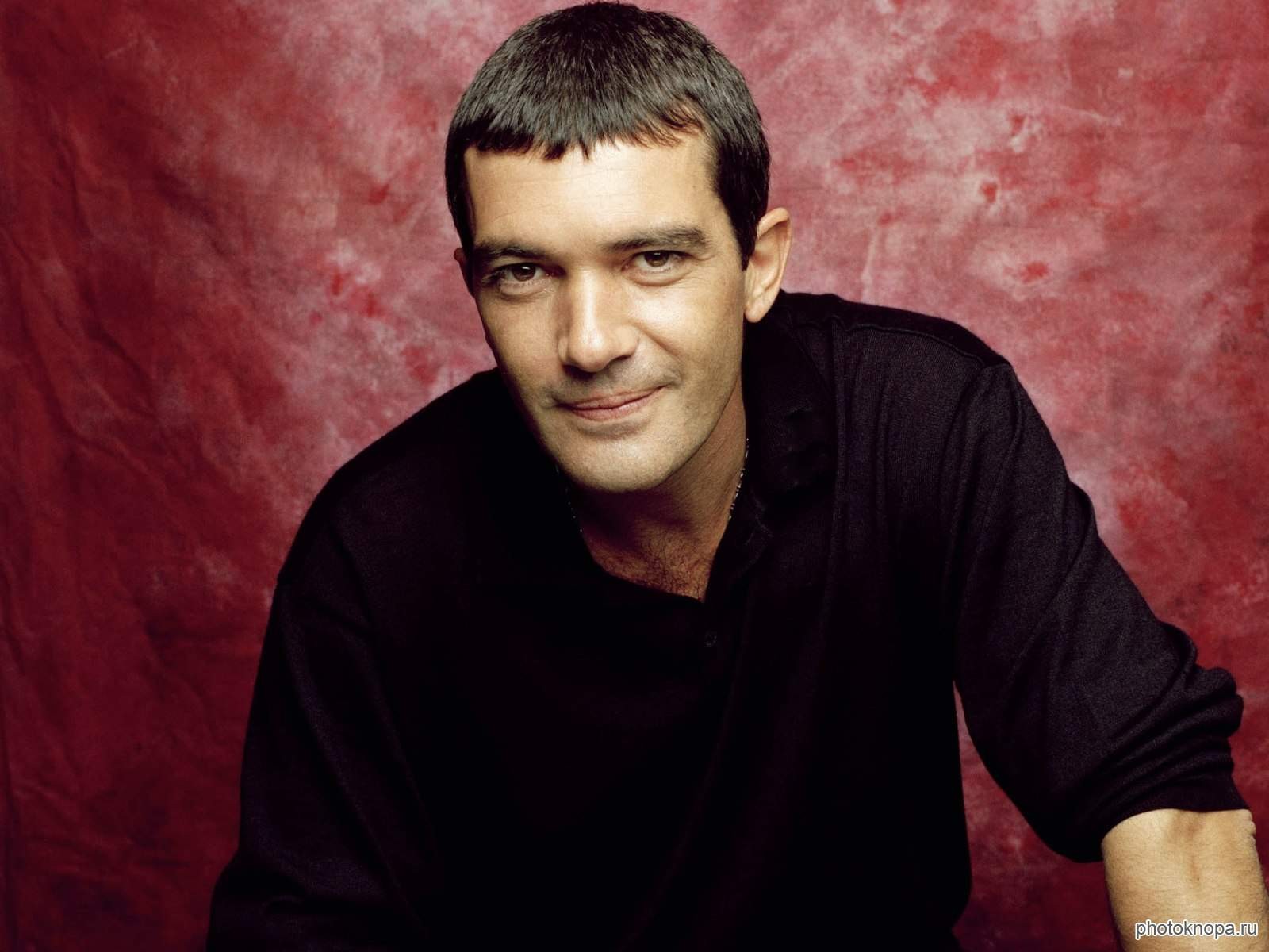 antonio banderas Wallpaper