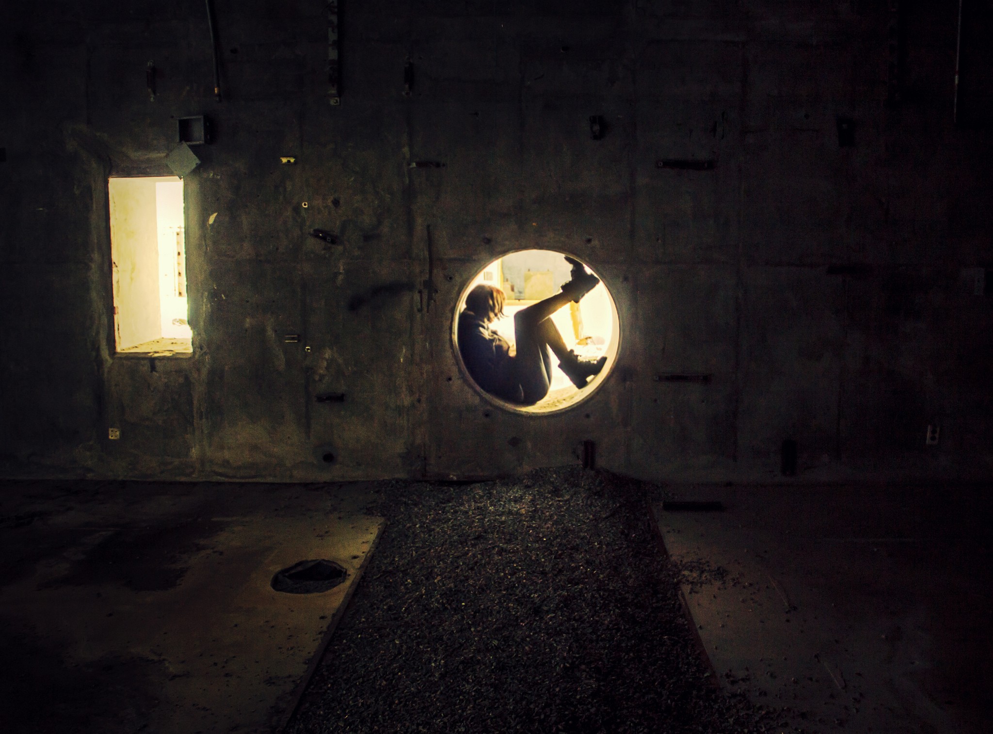 women building Wallpaper