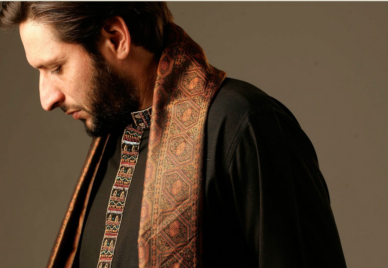 shahid afridi cricket shalwar kurta pakistan Wallpaper