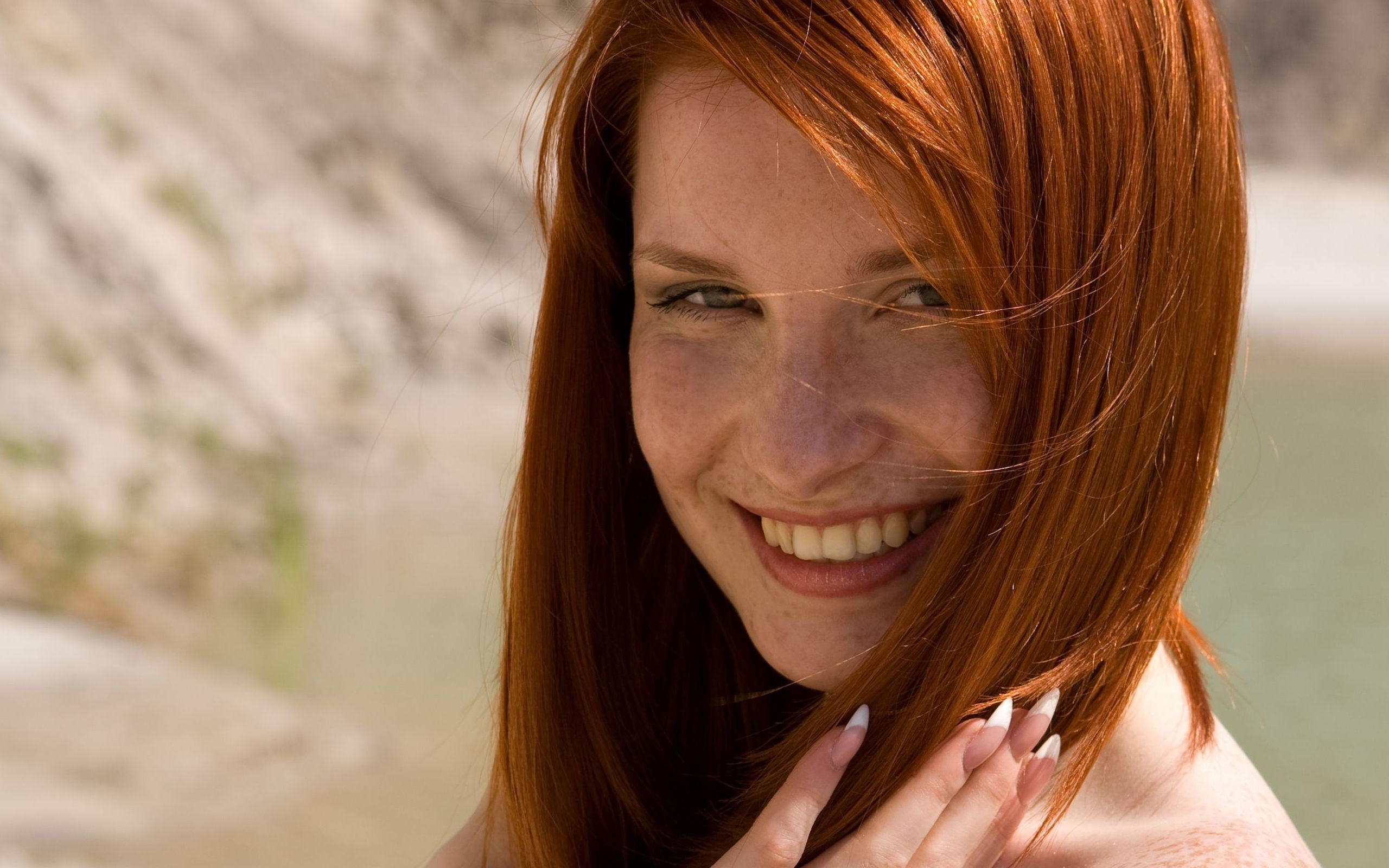 women model redhead long hair face freckles portrait smiling women outdoors Wallpaper