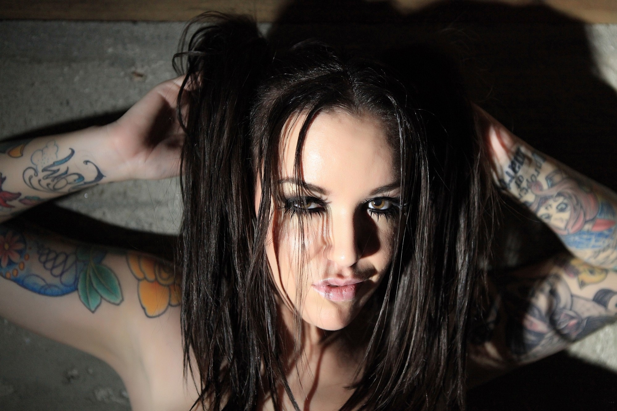 model women brunette makeup tattoo lipstick brown eyes eyeliner hands on head armpits Wallpaper