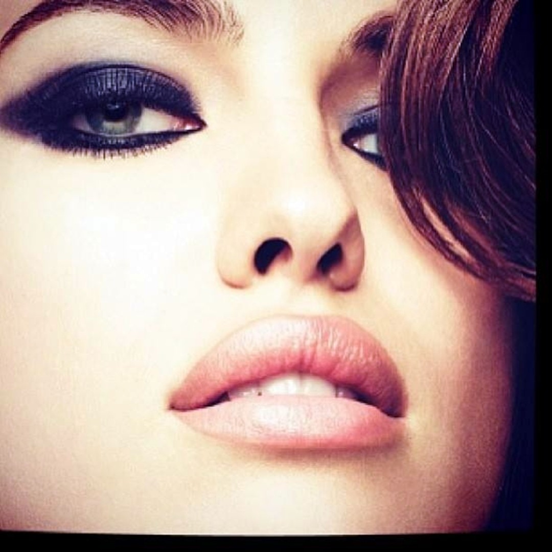 irina shayk women face Wallpaper