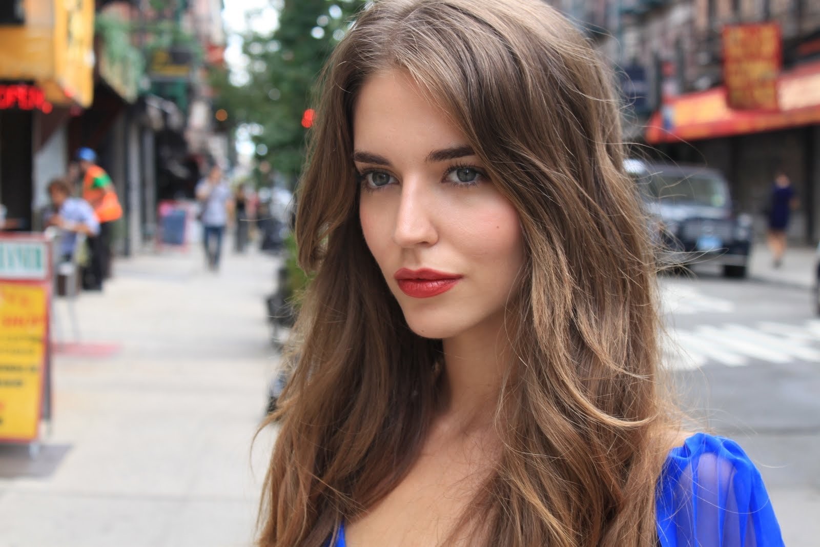 women model clara alonso brunette face blue eyes long hair Wallpaper