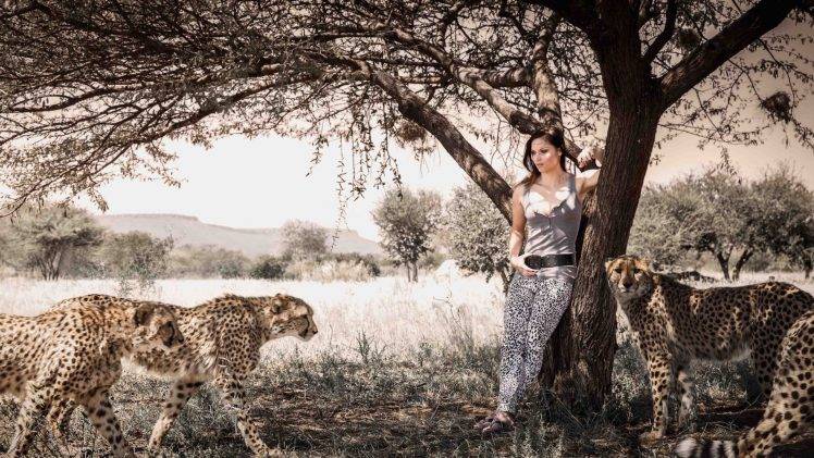 women nature brunette model cheetahs women outdoors HD Wallpaper Desktop Background