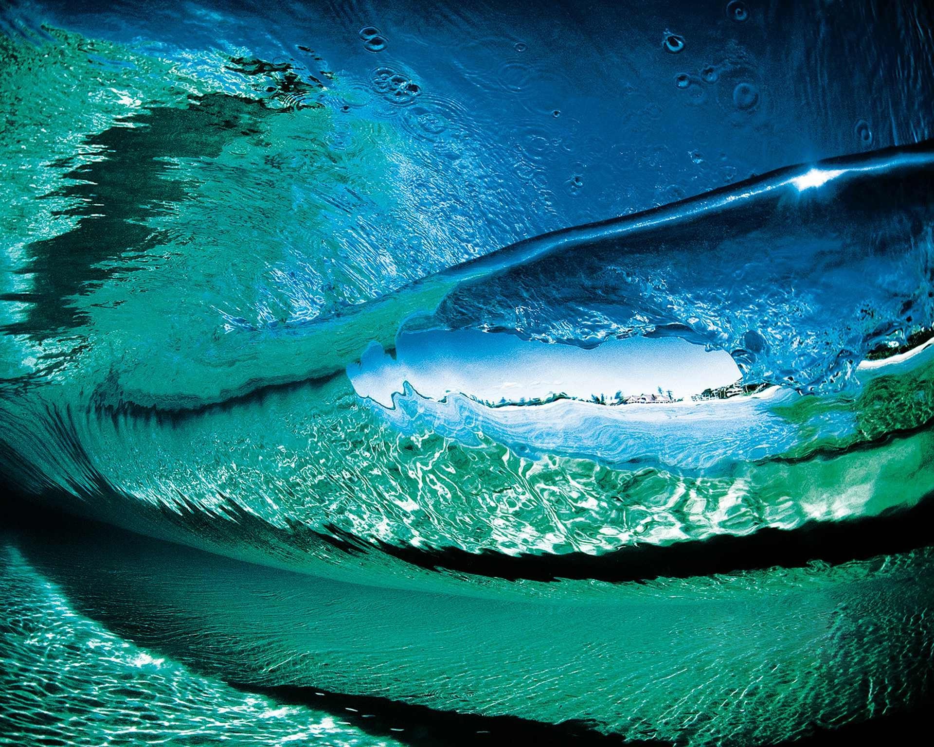 underwater, Waves, Sea Wallpaper