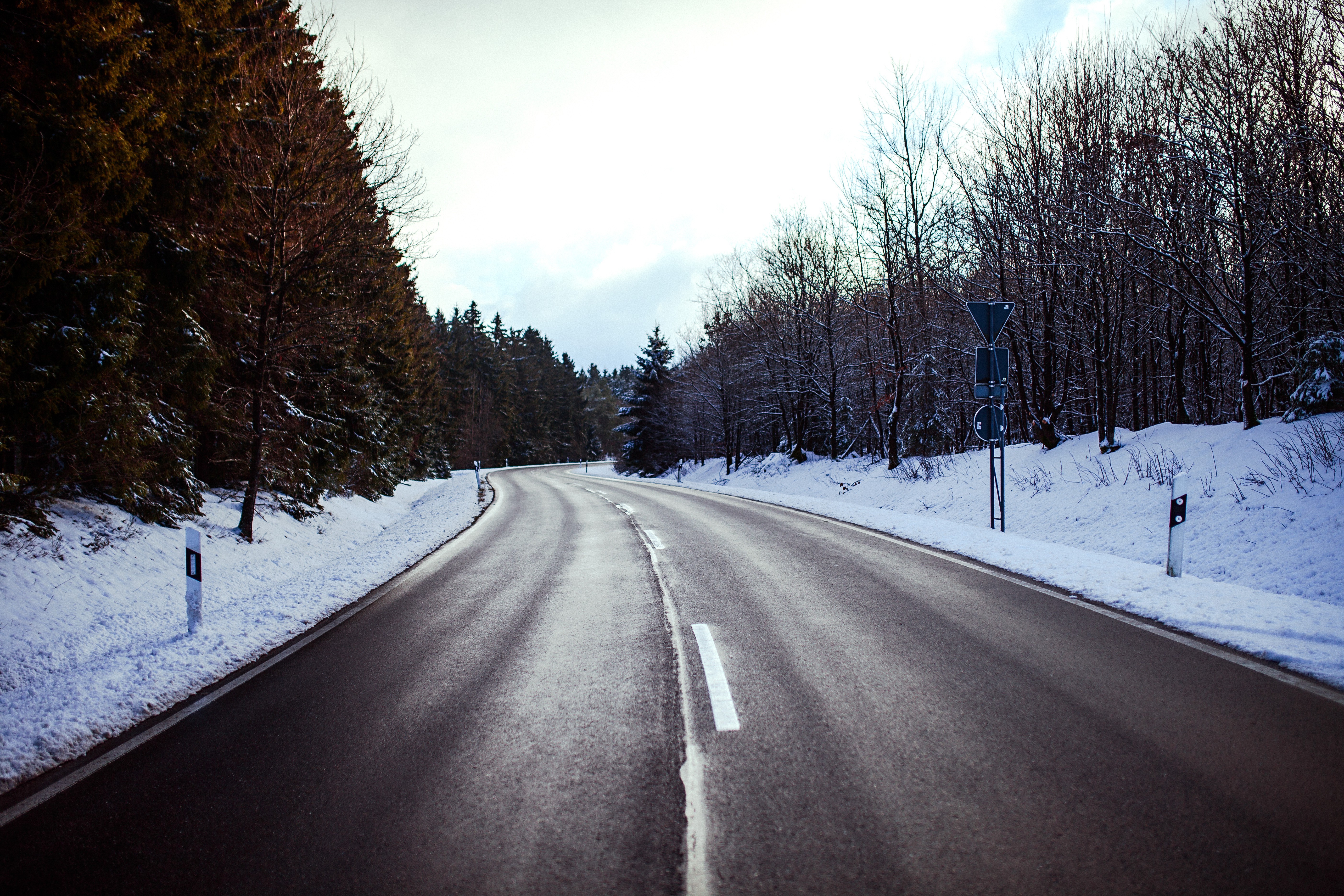 road, Winter, Snow, Trees Wallpaper