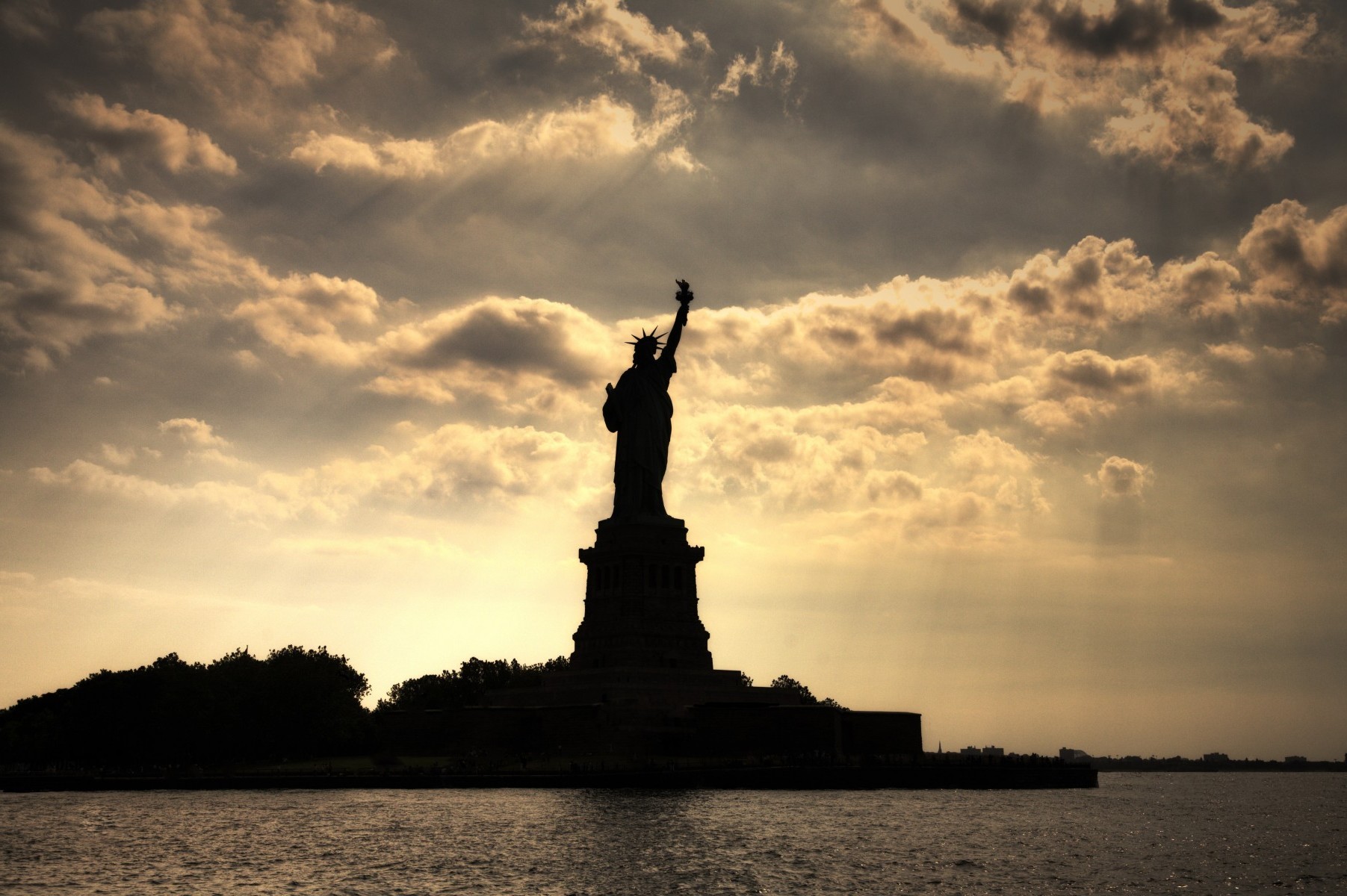 silhouette, Statue of Liberty, Clouds, USA, New York City Wallpaper