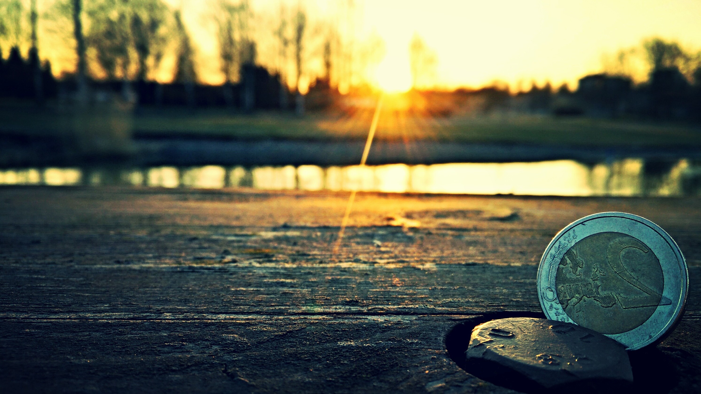 money, Sun, Perspective, Closeup, Sunset, Water, Euros Wallpaper