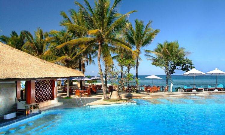 palm trees, Sea, Hotel, Swimming pool HD Wallpaper Desktop Background
