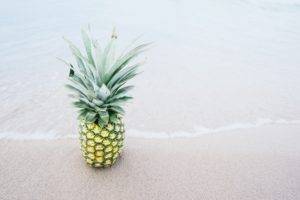 pineapples, Beach