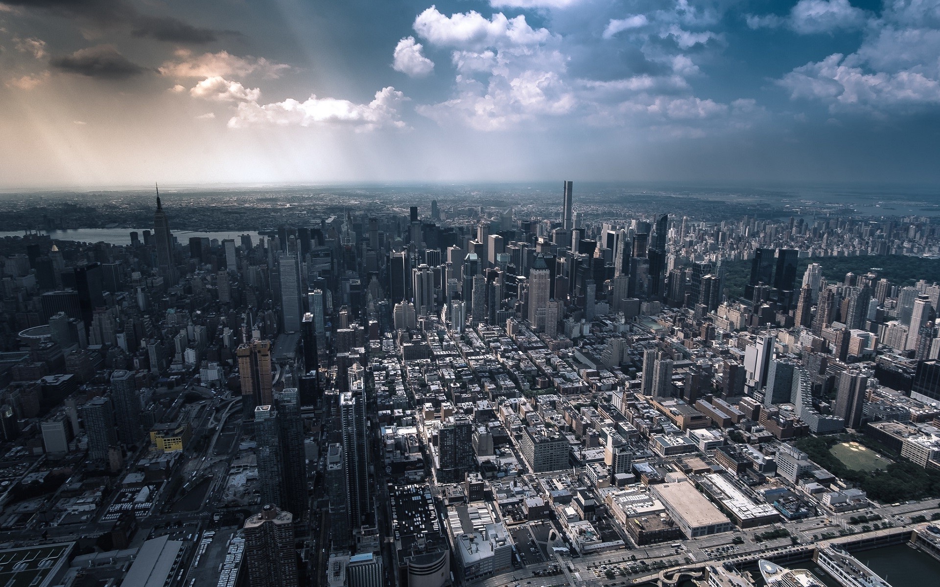 city, Cityscape, New York City, Skyscraper, Building, Clouds Wallpaper