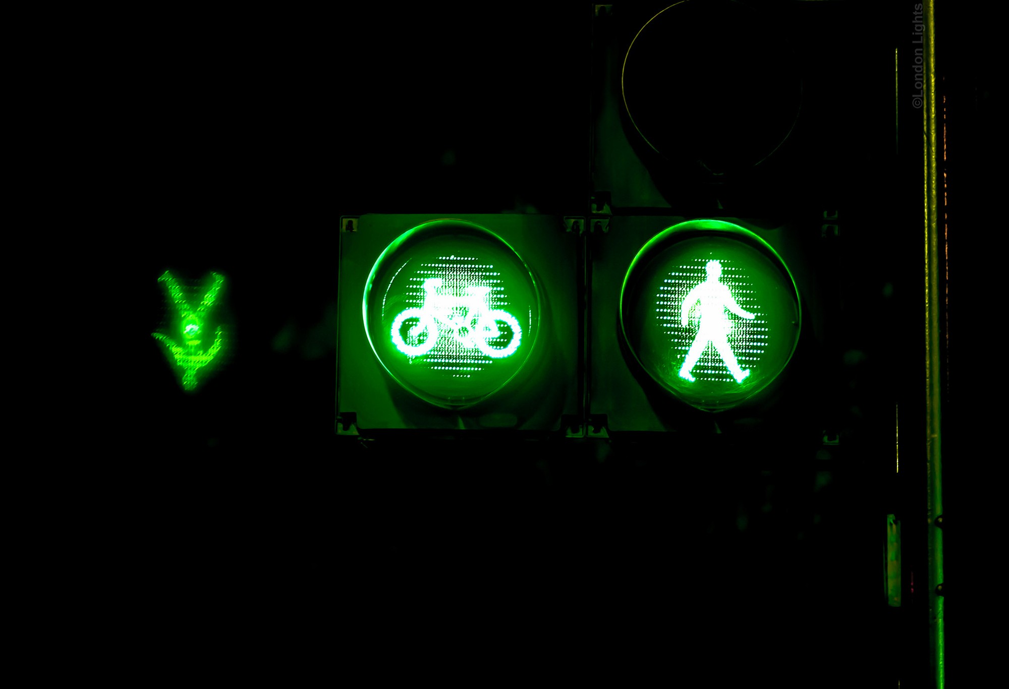 пешеходный переход красный свет скачать