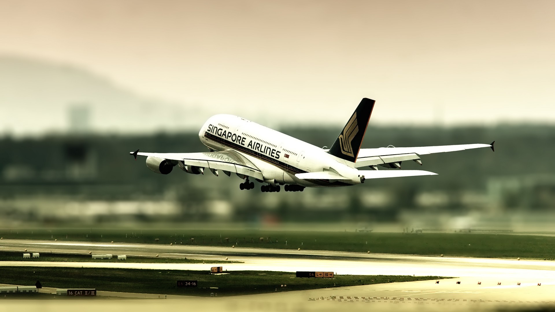 airplane, Tilt shift, Passenger aircraft, A380, Airbus, Aircraft, Vehicle Wallpaper