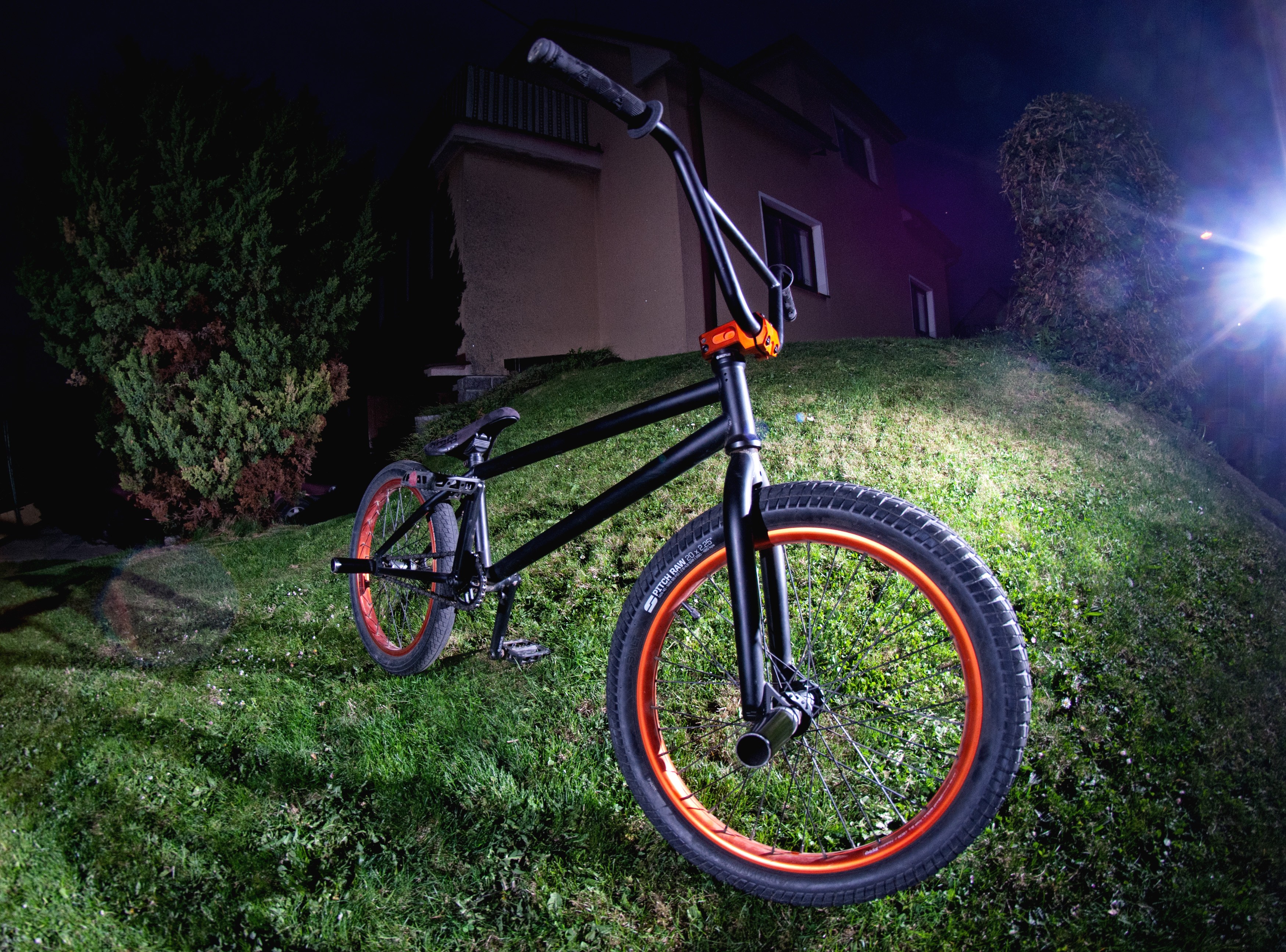 bicycle, Night, Vehicle, House Wallpaper