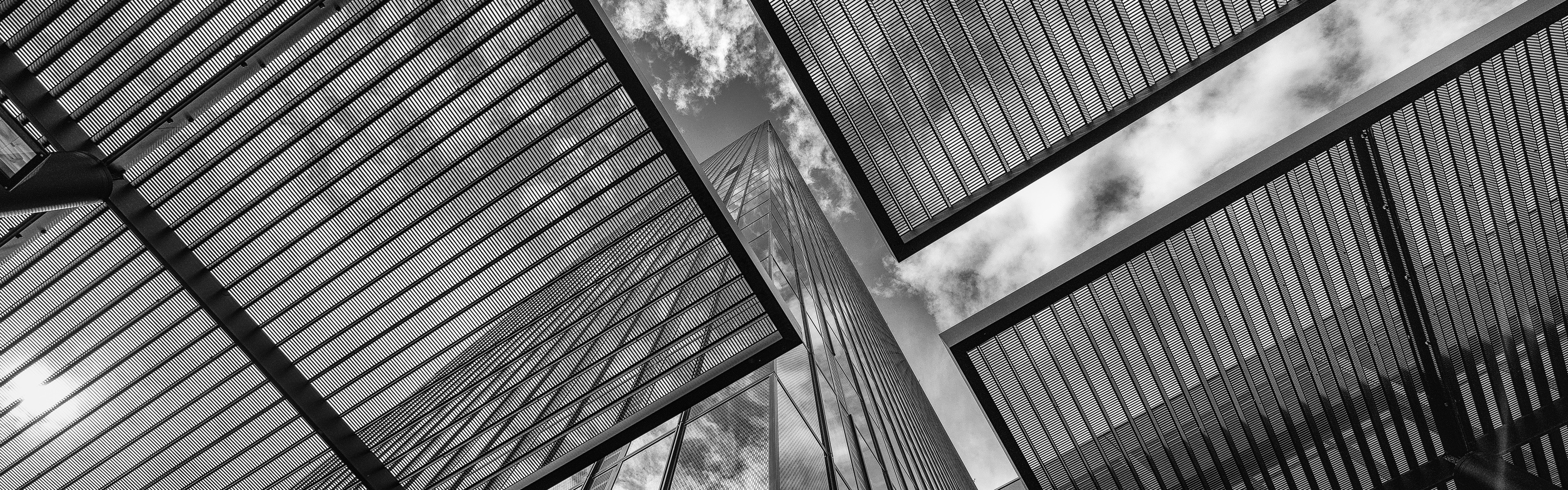 skyscraper, Monochrome, Architecture, Multiple display, Modern, Reflection, Clouds Wallpaper