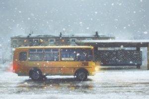 winter, Sadness, Alone, Snow flakes, Buses, City, Road