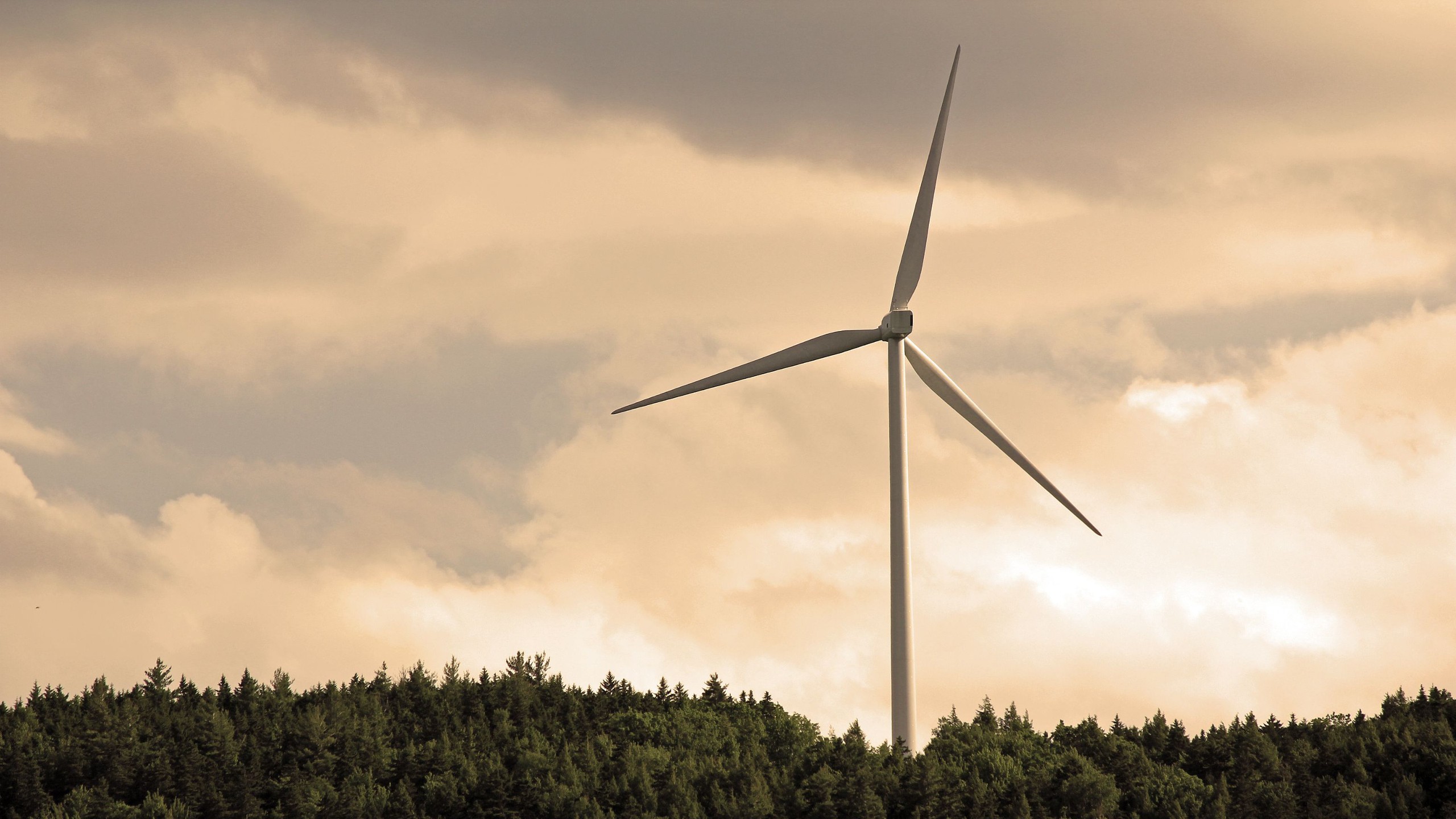 wind turbine, Clouds Wallpaper