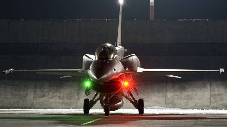 General Dynamics F 16 Fighting Falcon, Aircraft, Vehicle HD Wallpaper Desktop Background