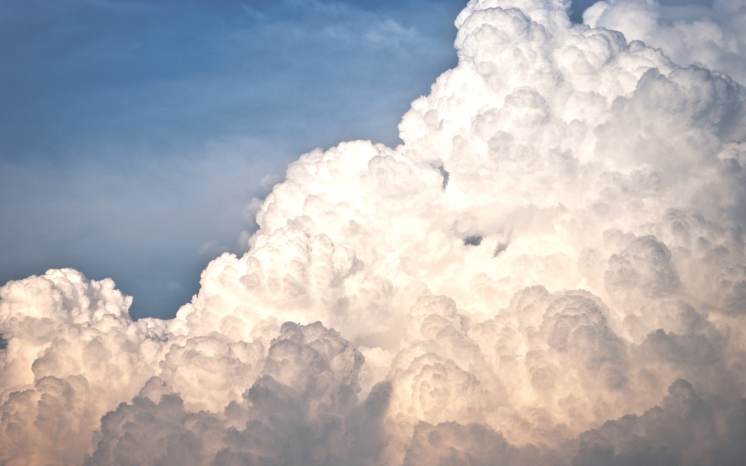 clouds Wallpaper
