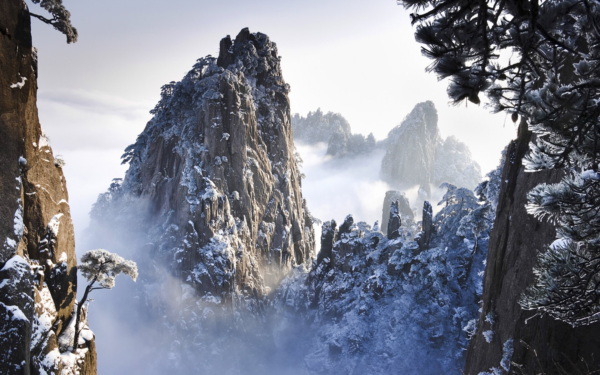 mountain, Snow, Winter, Clouds Wallpaper