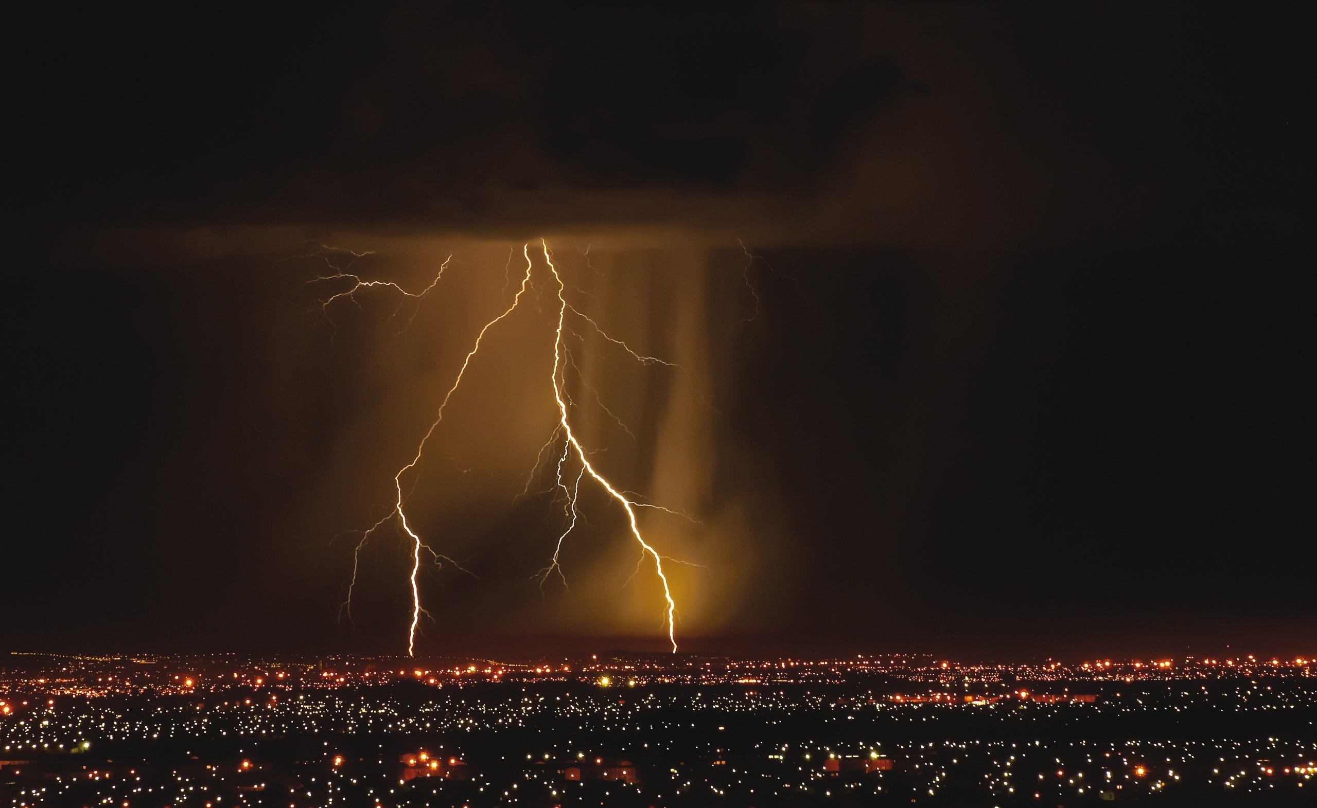 photography, Cityscape, Storm, Lightning, Clouds, Night, Lights Wallpaper