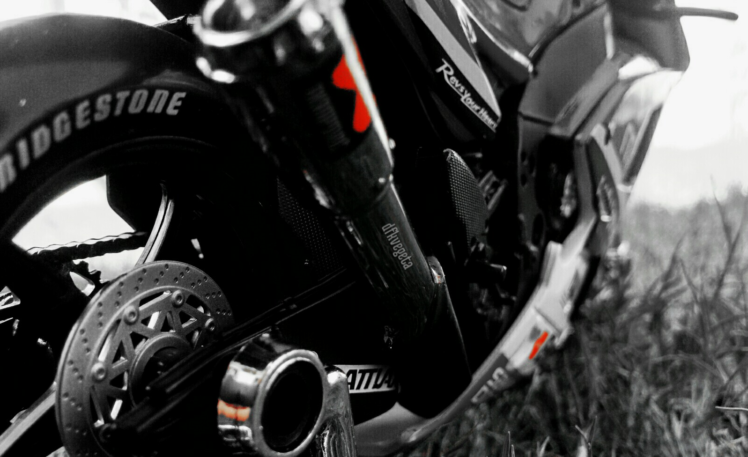 dfkvegeta, Heavy bike, Vehicle, Motorcycle, BlackandOrange, Grass, Toy HD Wallpaper Desktop Background