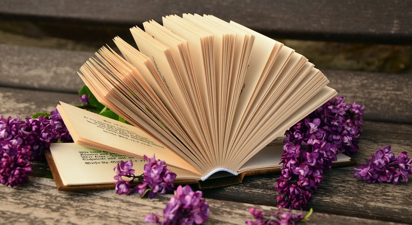 books, Flowers Wallpaper