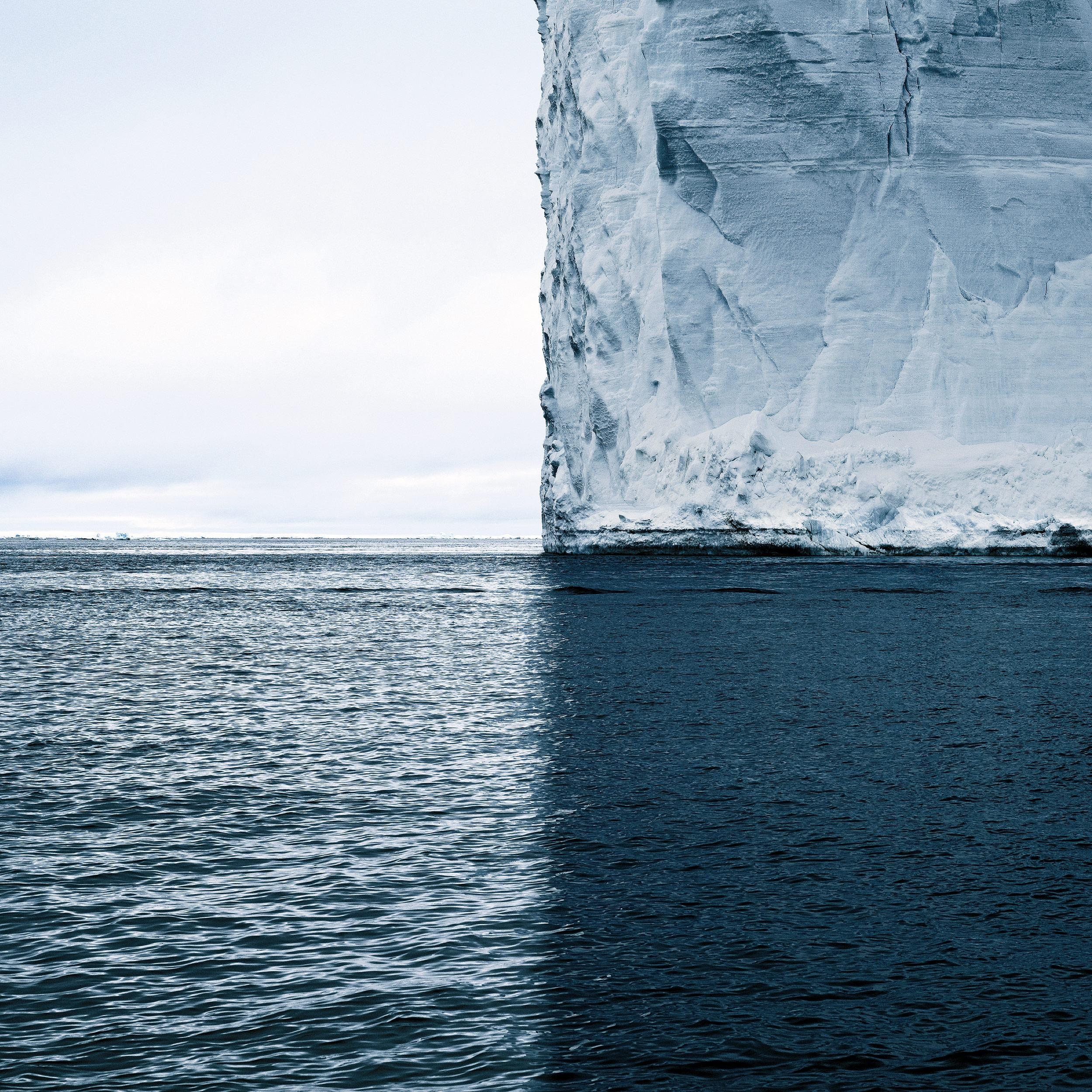 David Burdeny, Atlantic ocean, Pacific Ocean, Ice, Iceberg, Sea, Blue, Waves Wallpaper