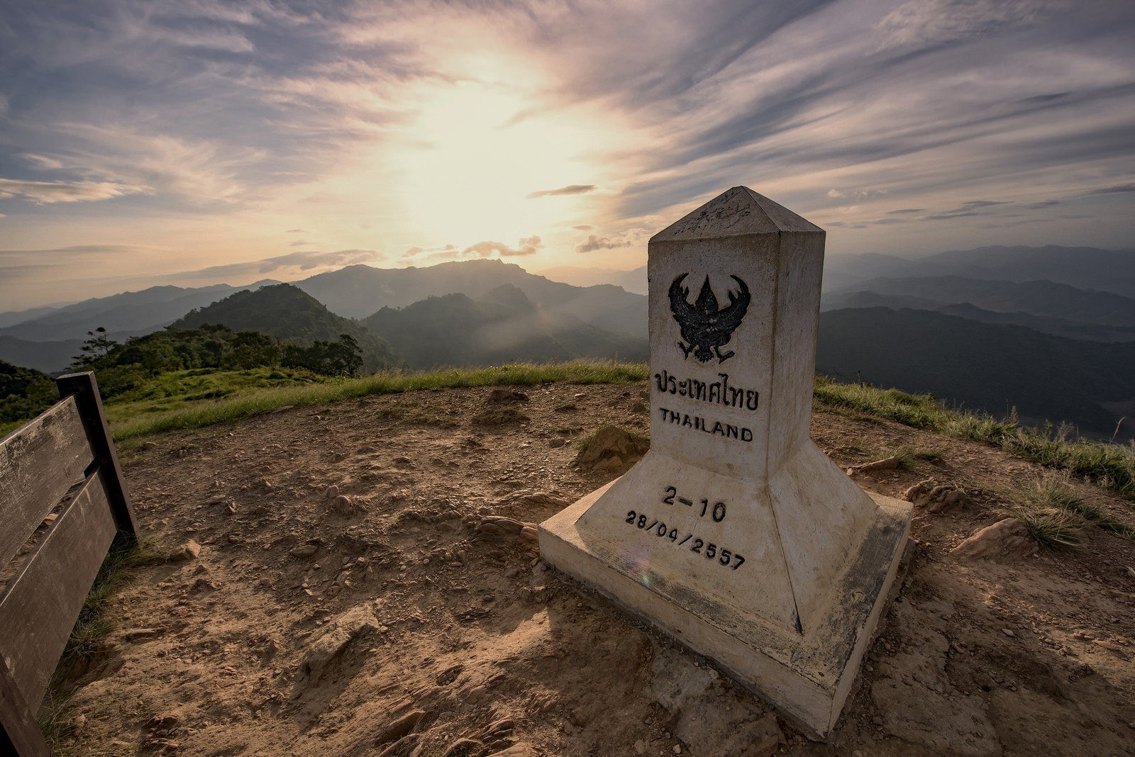 sunlight, Sunset, Mountains, Nature Wallpaper