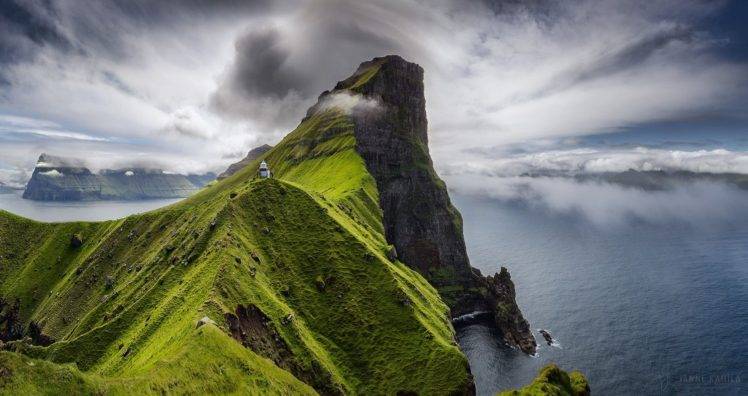 nature, Photography, Landscape, Lighthouse, Cliff, Sea, Clouds, Grass, Faroe Islands HD Wallpaper Desktop Background