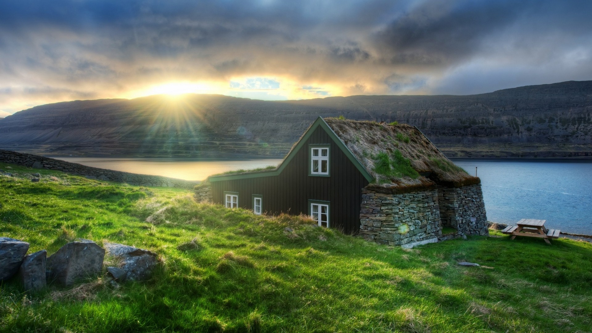 nature, Landscape, Depth of field, Lake, Clouds, House, Sunset Wallpaper