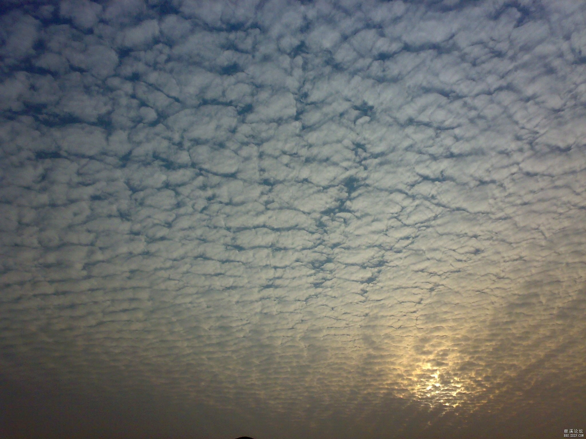 clouds, Sky lanterns Wallpaper