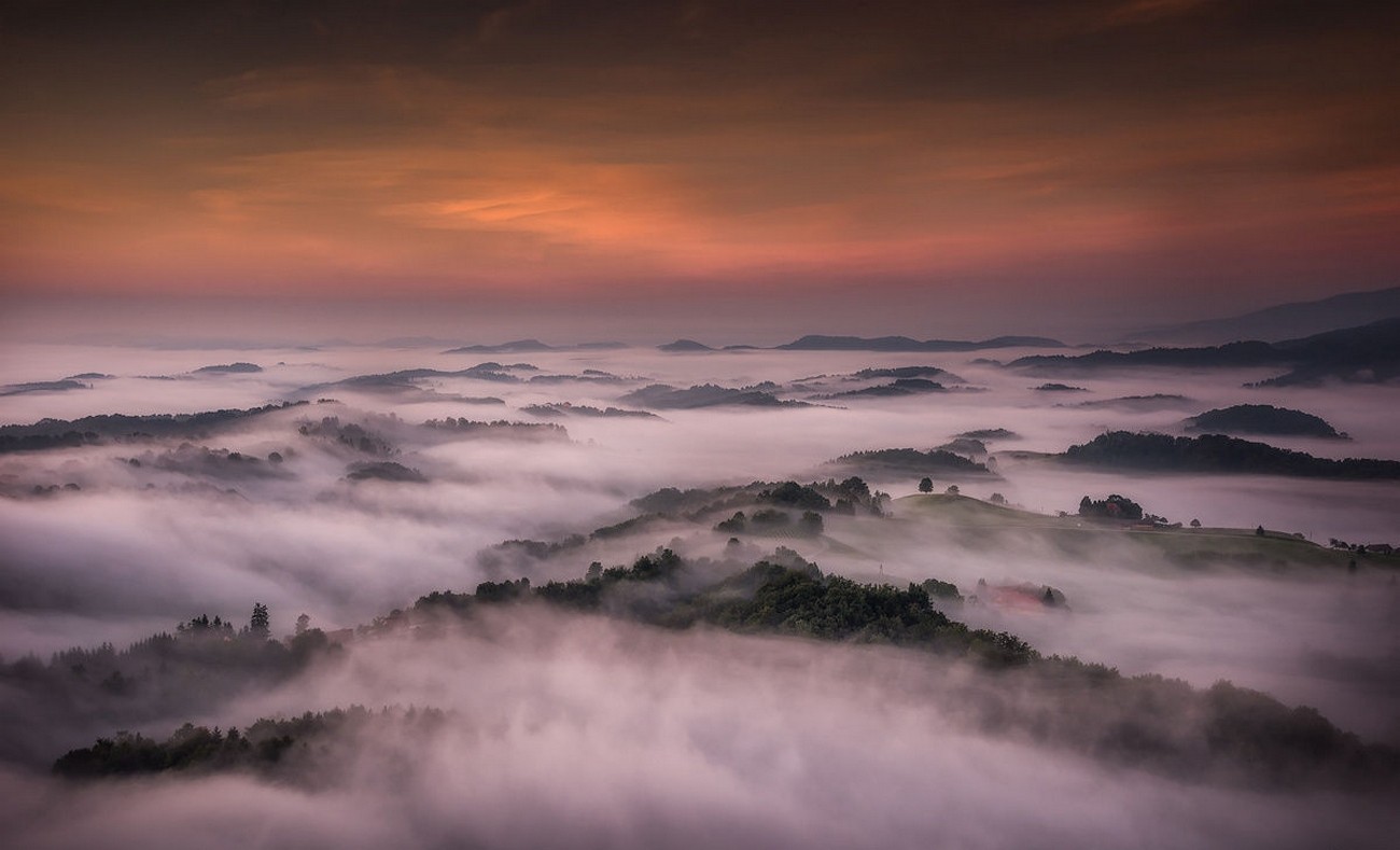 photography, Nature, Landscape, Mist, Valley, Sunrise, Hills, Forest, Sky, Slovenia Wallpaper