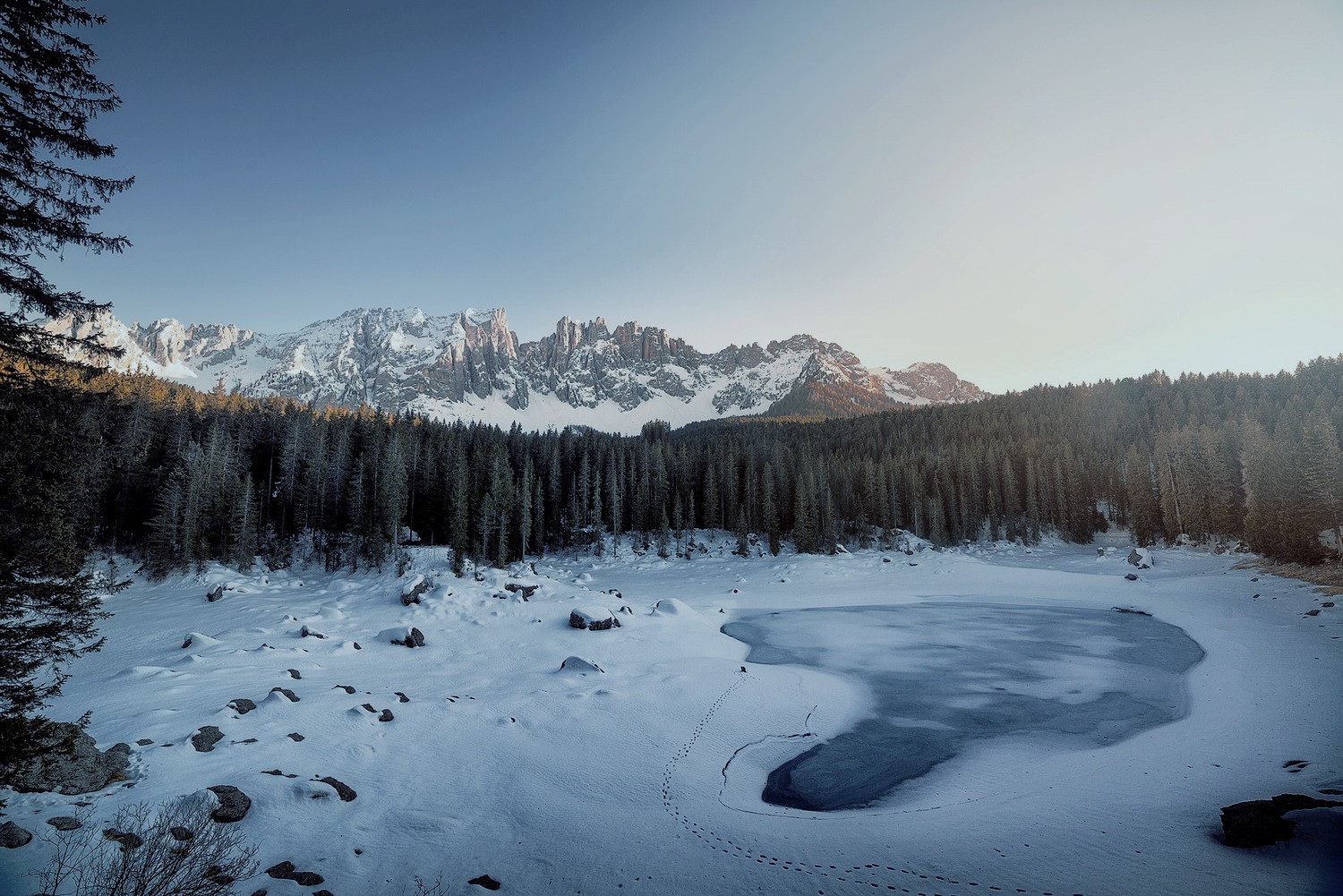winter, Lake, Forest, Mountains Wallpaper