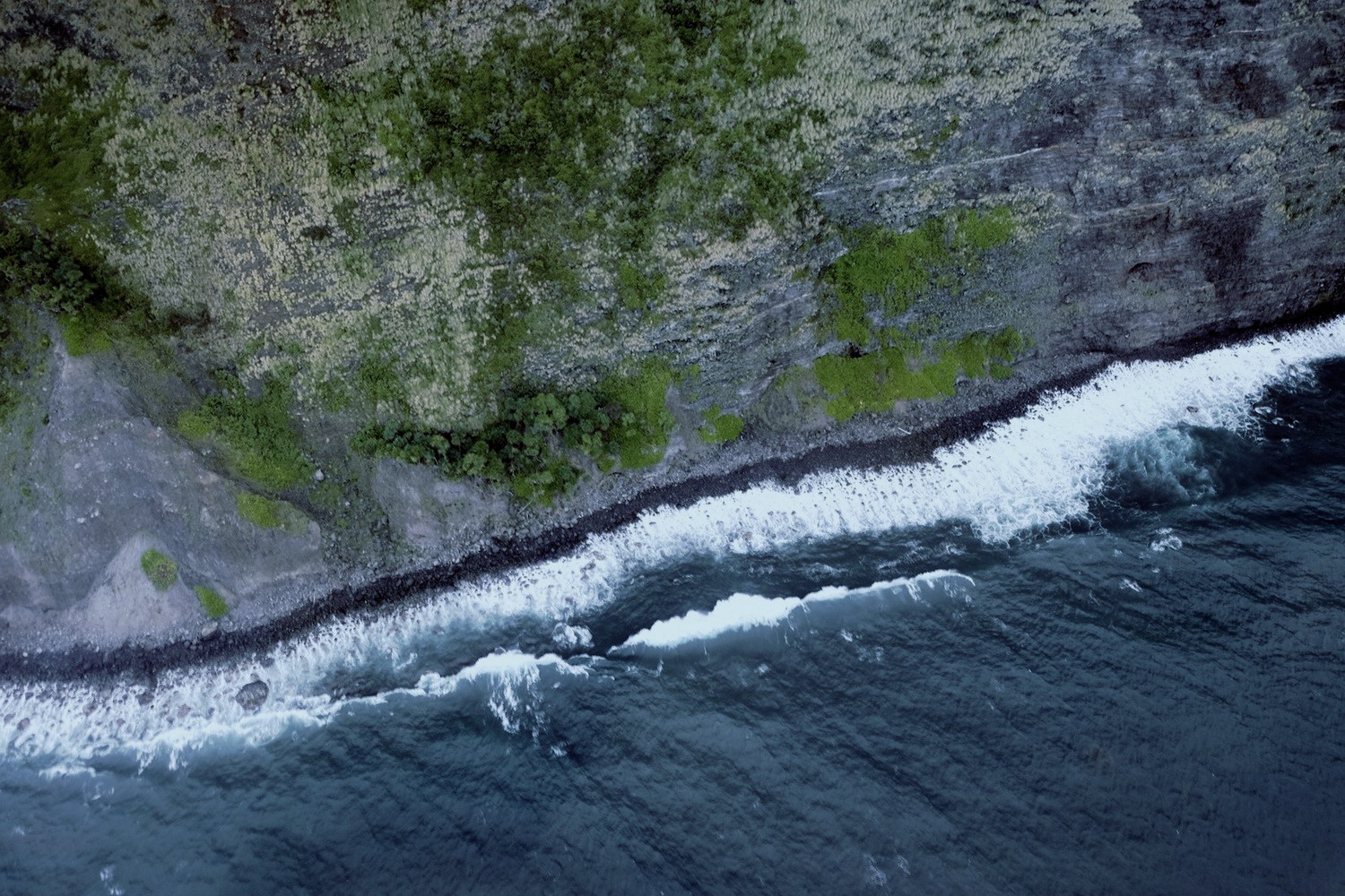 moss, Rock, Waves, Water Wallpaper