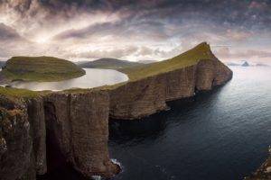 nature, Photography, Landscape, Cliff, Sea, Mountains, Island, Clouds, Sunset, Faroe Islands