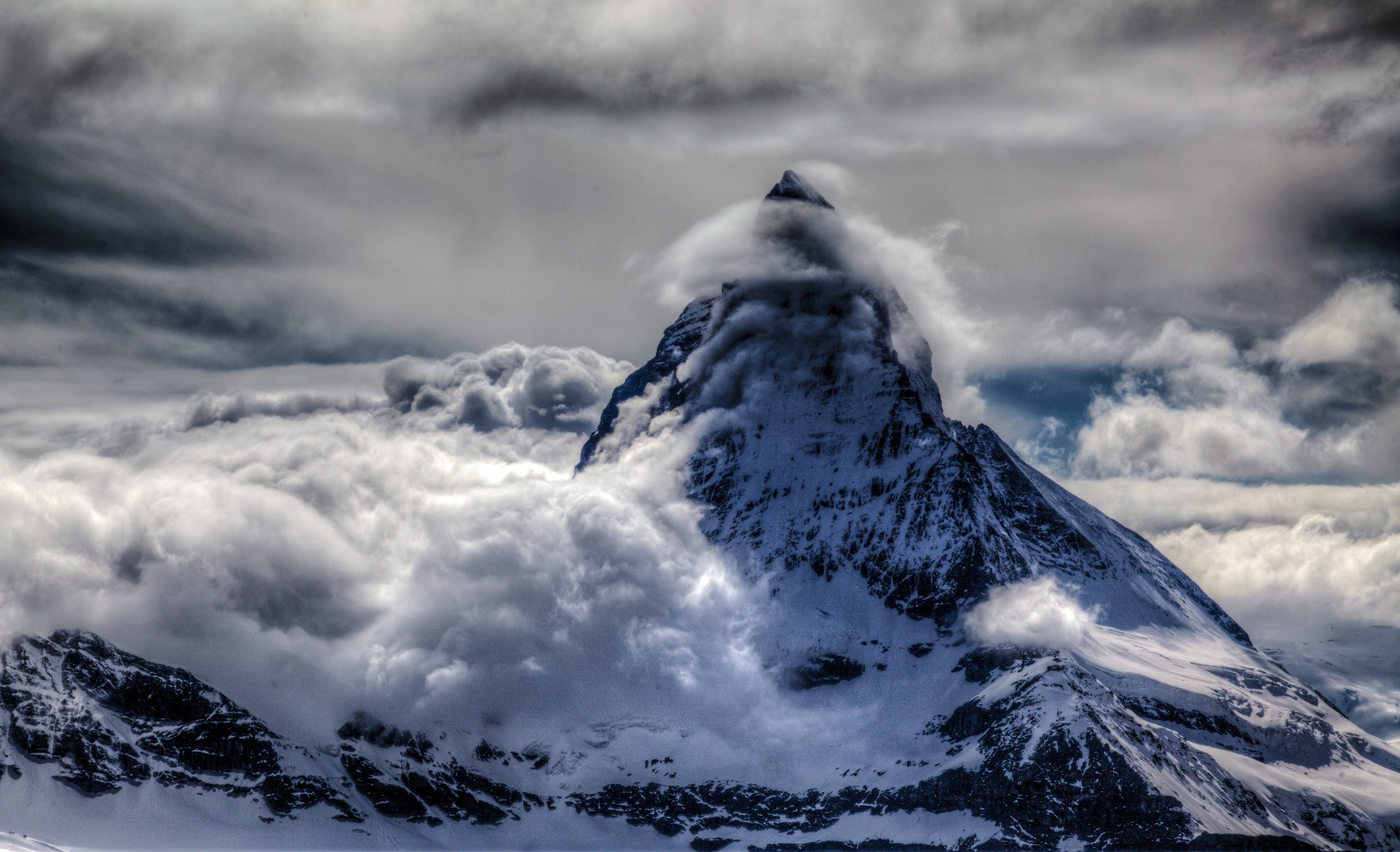 photography, Landscape, Nature, Mountains, Snowy peak, Clouds, Winter, Switzerland, Matterhorn Wallpaper