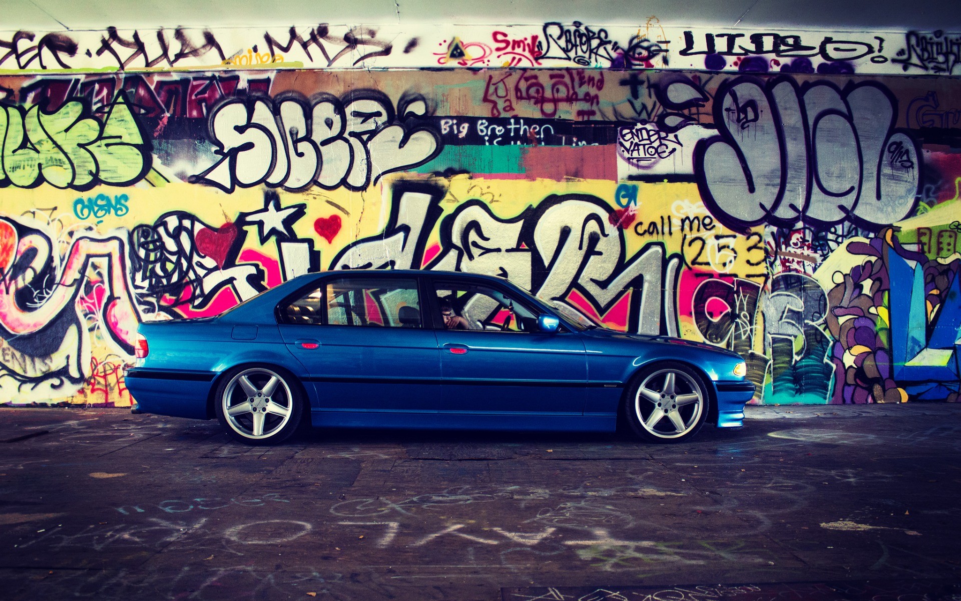 BMW, Graffiti Wallpaper