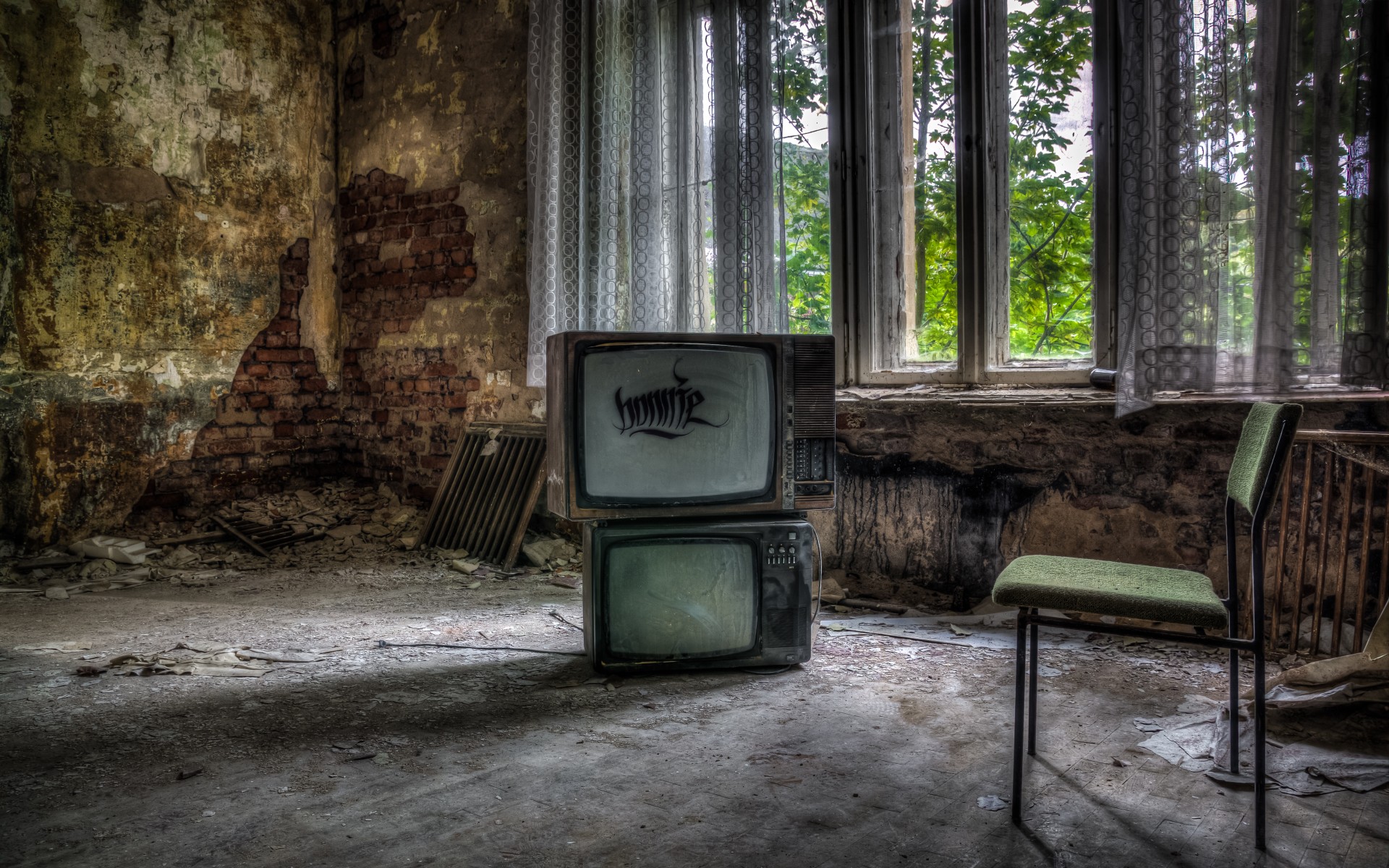 chair, Ruin, Abandoned, TV, HDR Wallpaper