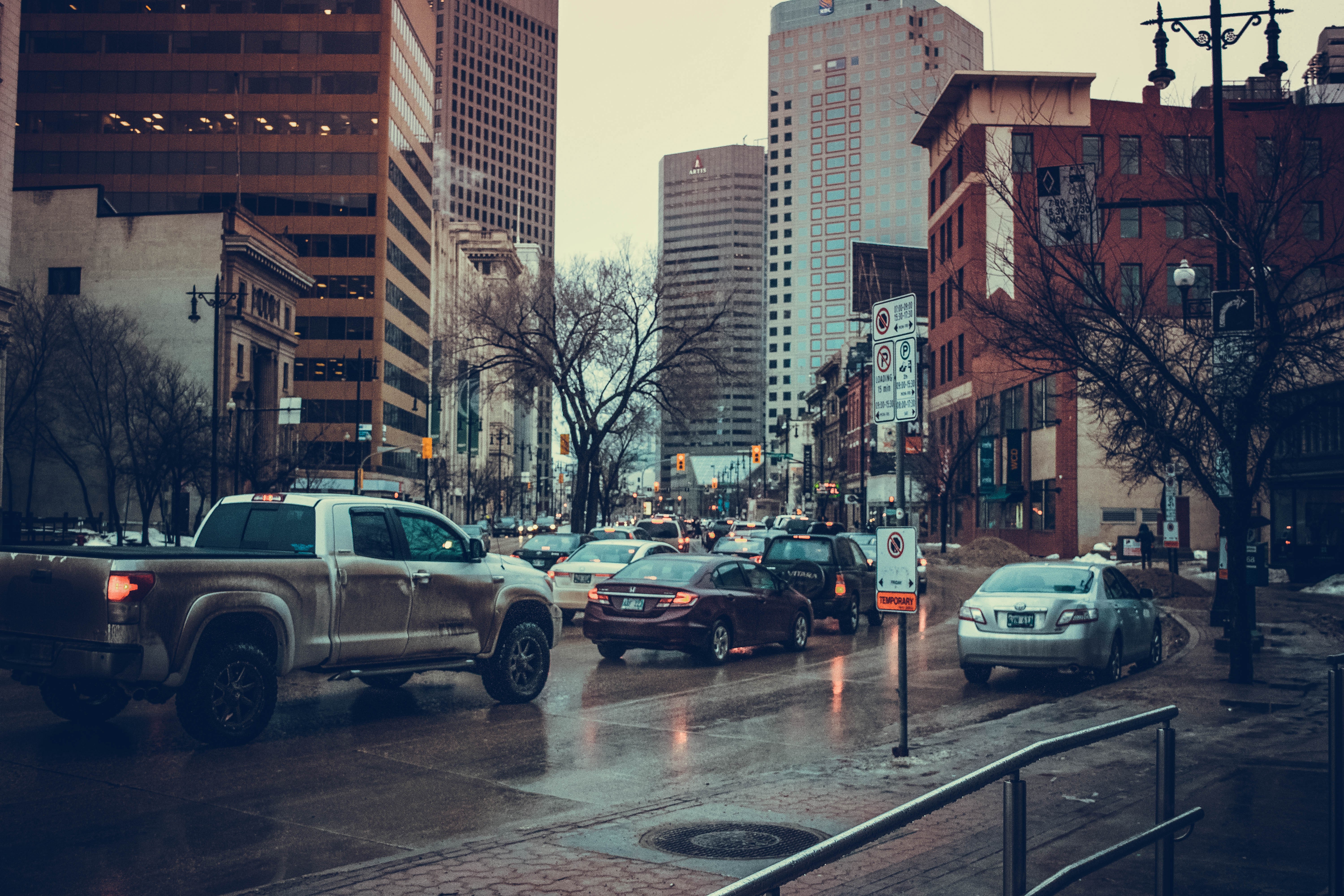 traffic, Car, Cityscape, Rain Wallpaper