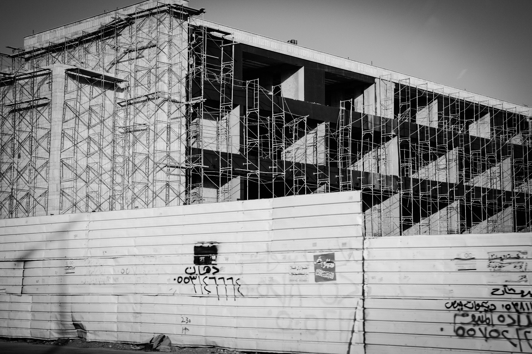 Somayah Almalki, Monochrome, Building, Construction site, 500px Wallpaper