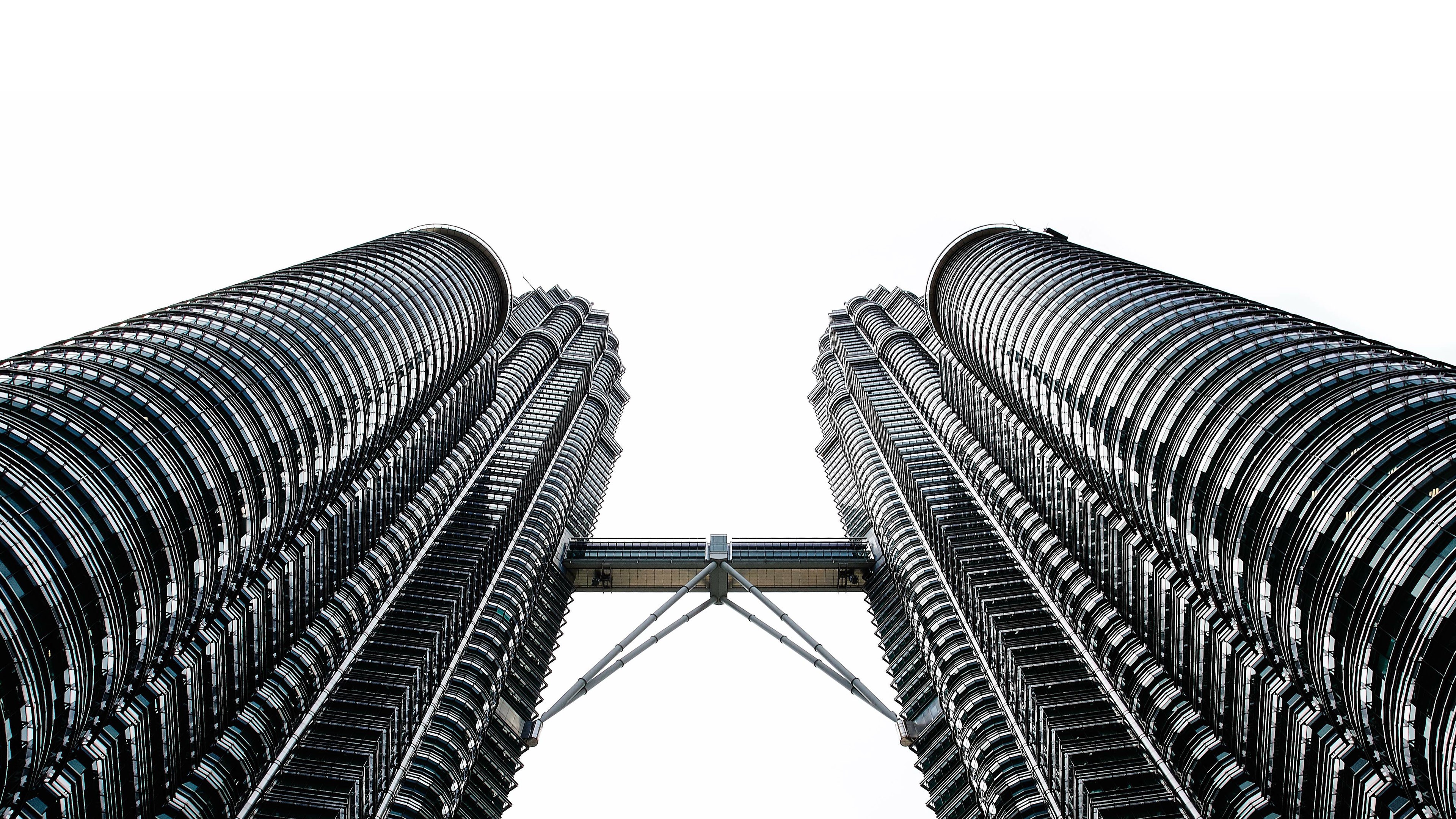 photography, Modern, Building, Skyscraper, Petronas Towers, Kuala Lumpur Wallpaper