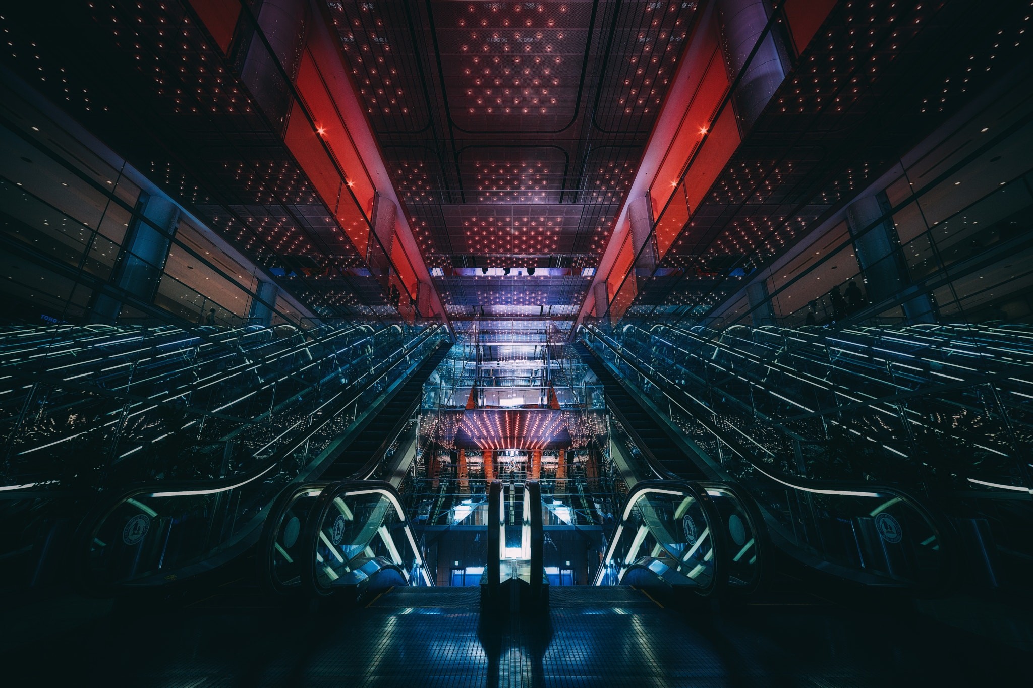 Asian architecture, Escalator Wallpaper