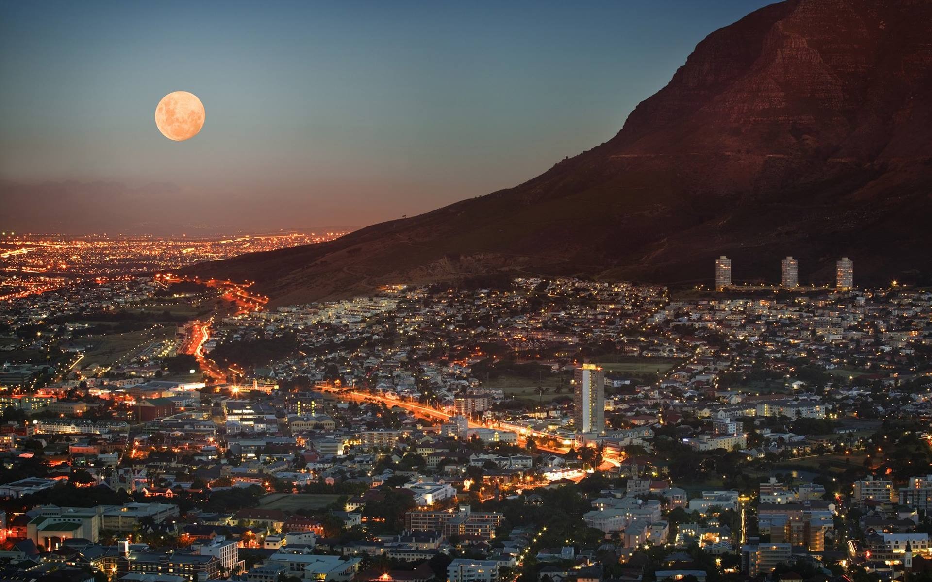 Moon, Mountains, City, Cape Town, 3 Disa Towers Wallpaper